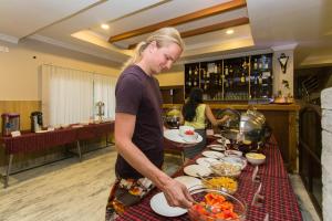 pokhara choice inn