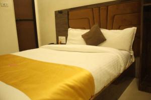 hotel siddharth residency near nesco