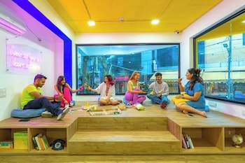 the hosteller bangalore koramangala