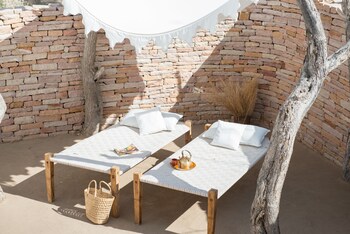 samsara desert camp and resort