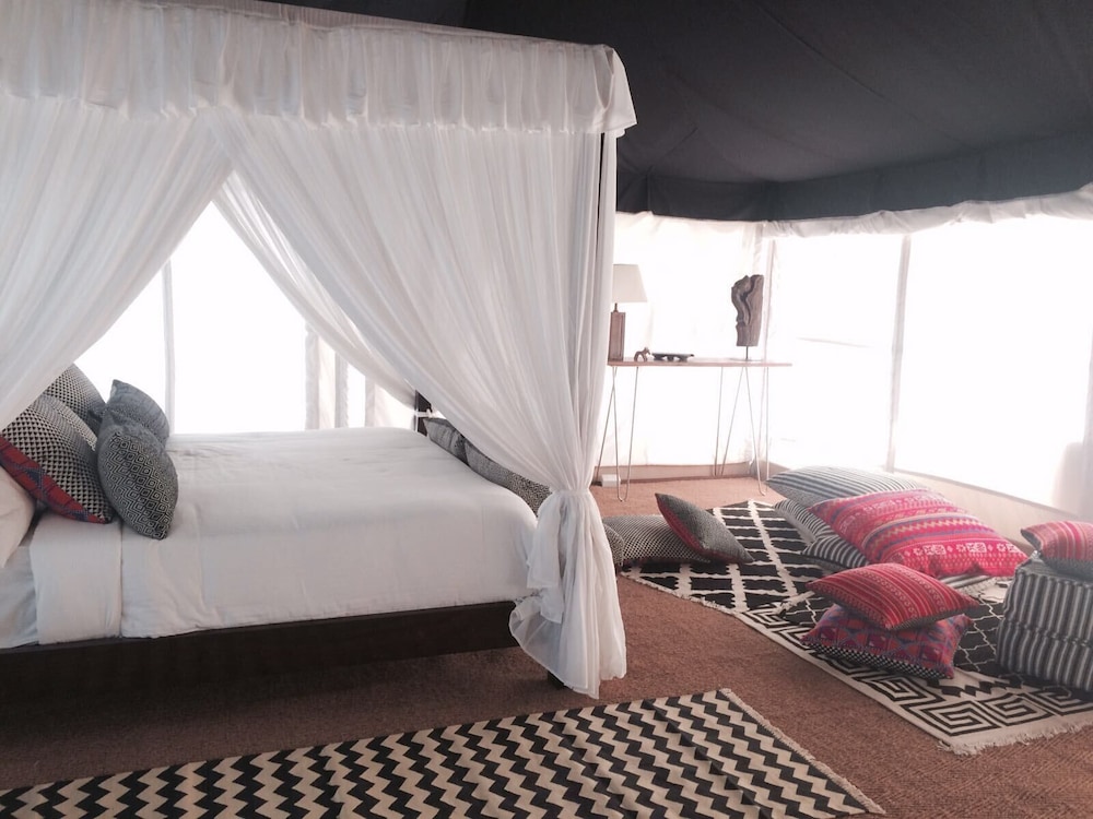 samsara desert camp and resort
