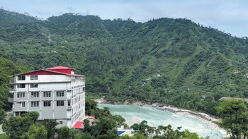 Spt Clarks Inn Suite Mandi,,3 star