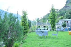 spt clarks inn suite mandi