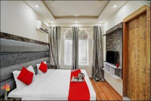 kaushal hotel and grand banquet