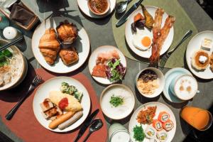 eastin grand hotel phayathai