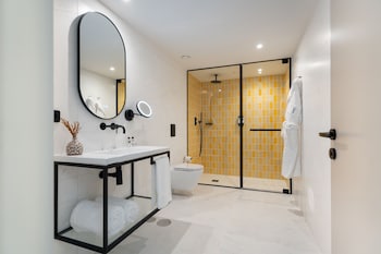 the editory garden porto hotel