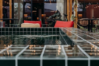 the editory garden porto hotel