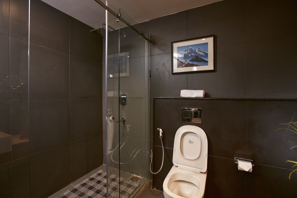 indreni suites hotel