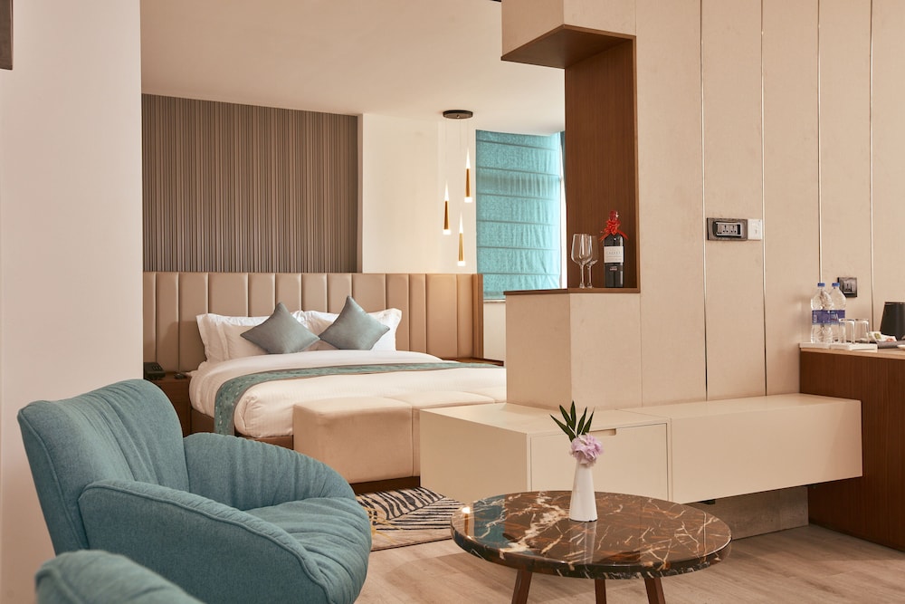 indreni suites hotel