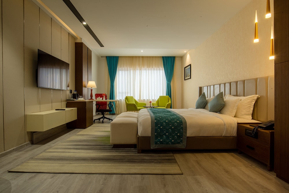 indreni suites hotel