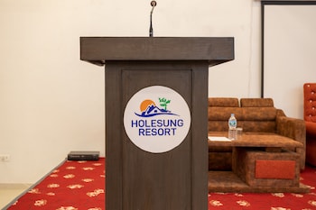 holesung resort