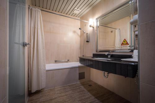 guide hotel zhongli zhongzheng