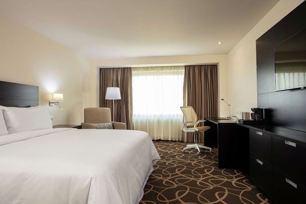 doubletree by hilton toluca