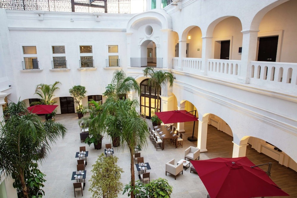 doubletree by hilton toluca