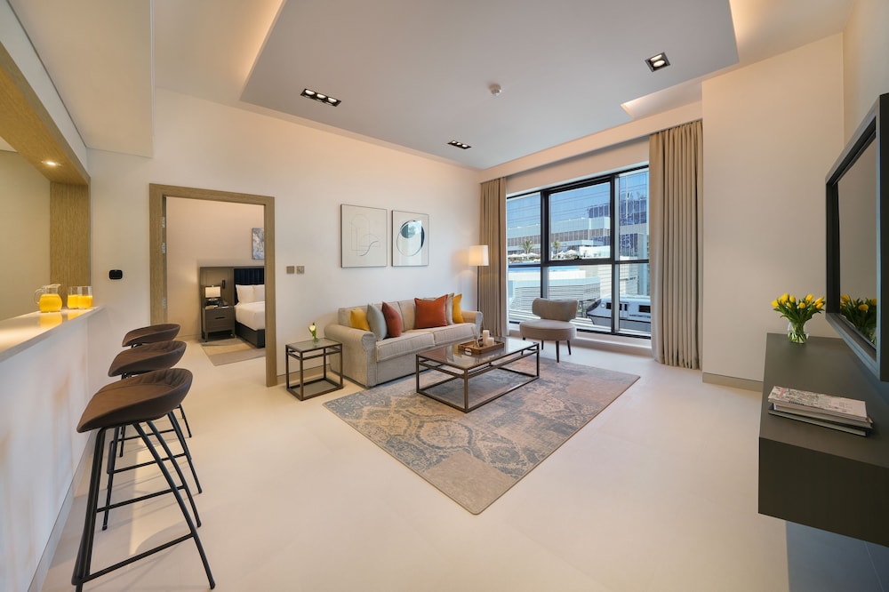 cheval maison the palm dubai