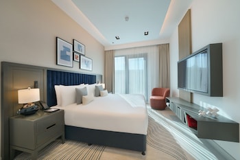 cheval maison the palm dubai