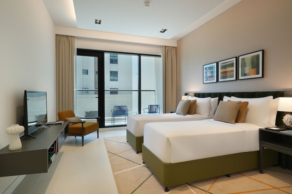 cheval maison the palm dubai