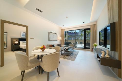 cheval maison the palm dubai