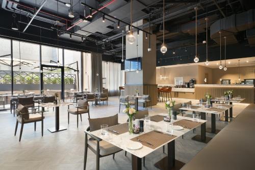 cheval maison the palm dubai