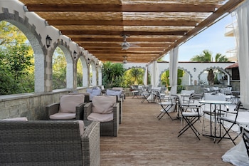 stefania hotel