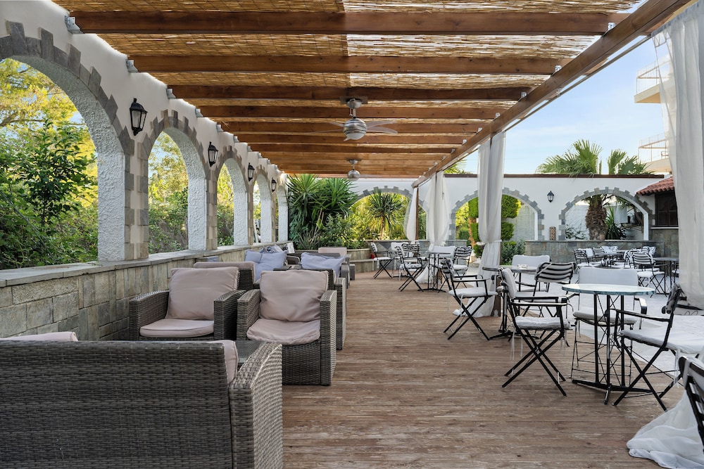 stefania hotel