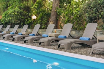 stefania hotel