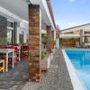 stefania hotel