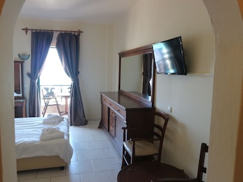 diogenis blue palace