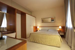 Albergo Celide,Forte Dei Marmi>>Capannori,4 star