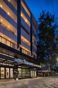 hotel elements by marquis