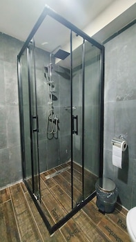 lupo libero hotel and spa