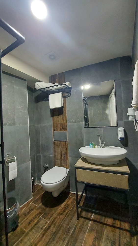 lupo libero hotel and spa