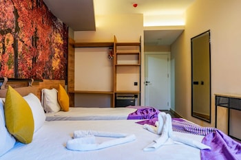 lupo libero hotel and spa