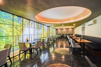 lupo libero hotel and spa