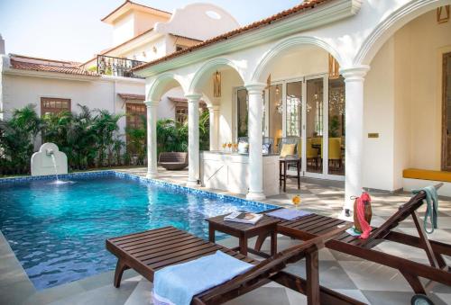 Colina - Villa A,Jq2c+25F, Unnamed Road, Bouta Waddo, Assagao, Goa 403507,5 star