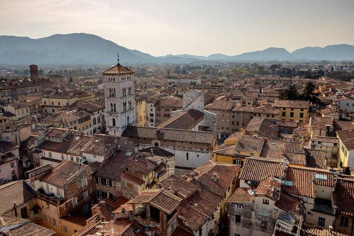 lucca