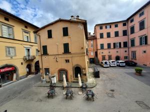 lucca