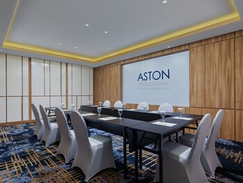 Aston Pekalongan Syariah Hotel & Conference Center,Pekalongan>>Central Java,4 star