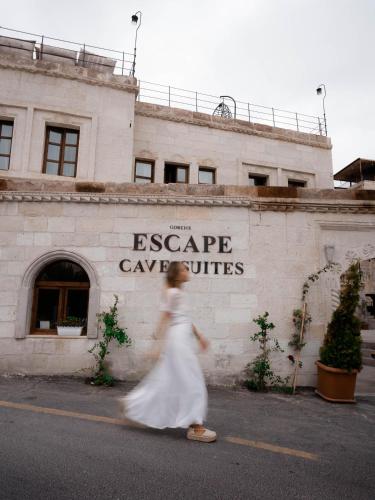 escape cave suites