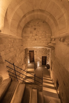turkan cave hotel