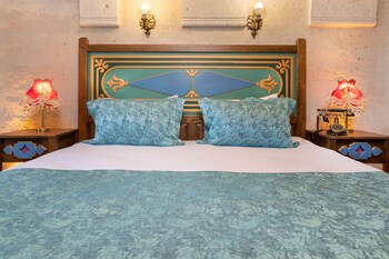 oba cave hotel