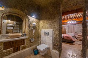 belenus cave hotel