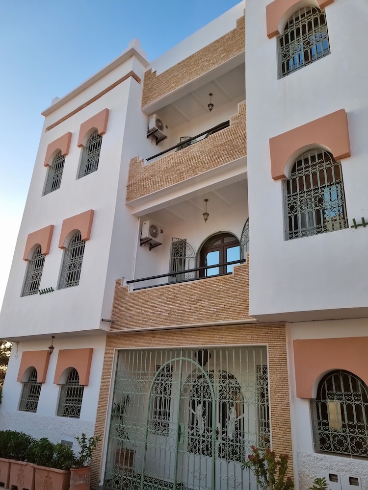 riad searenity