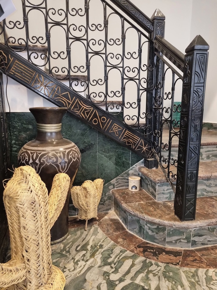 riad searenity