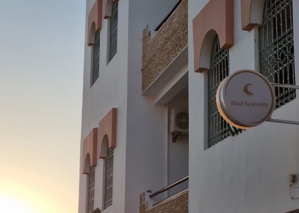 riad searenity