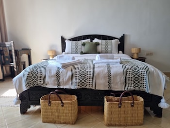 riad searenity