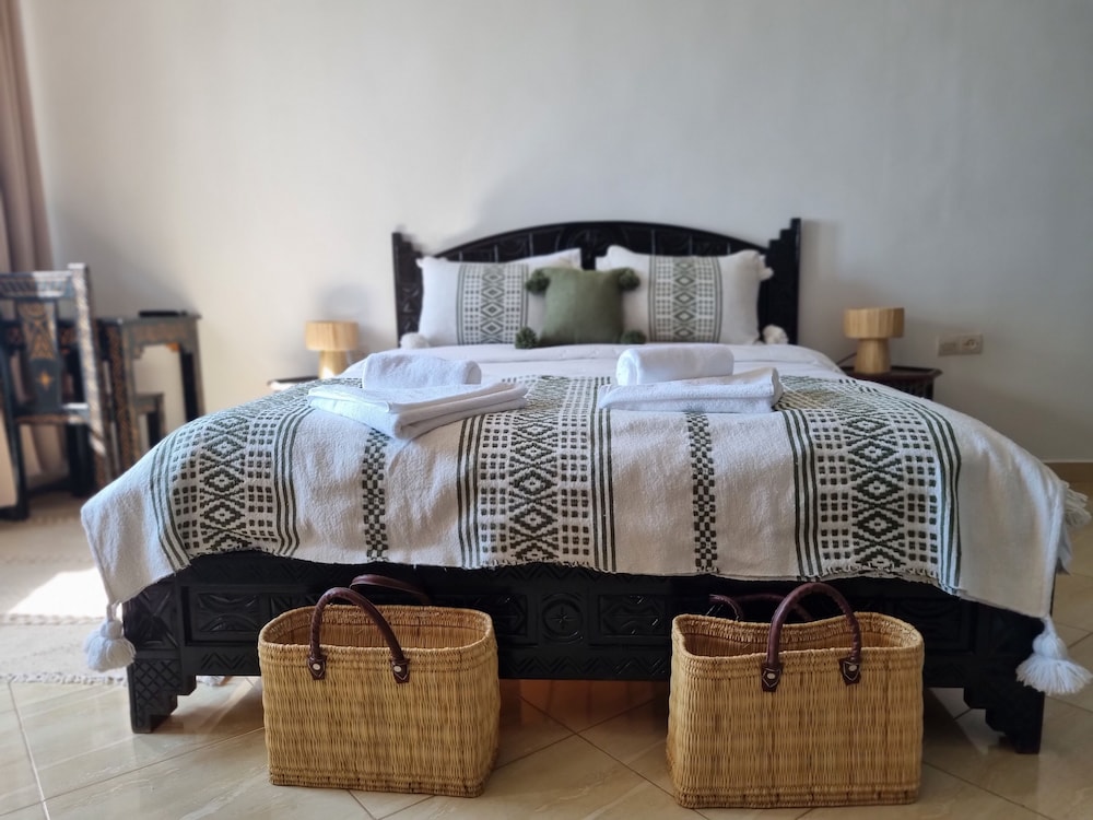 riad searenity