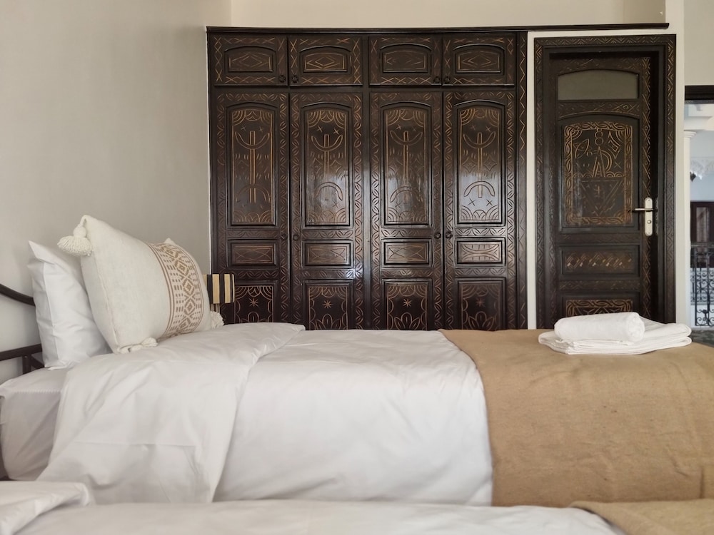 riad searenity