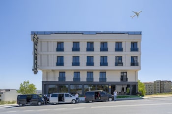 heaven premium airport hotel