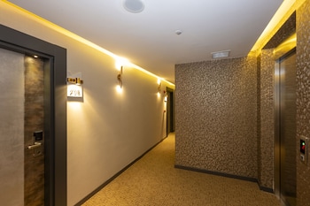 heaven premium airport hotel